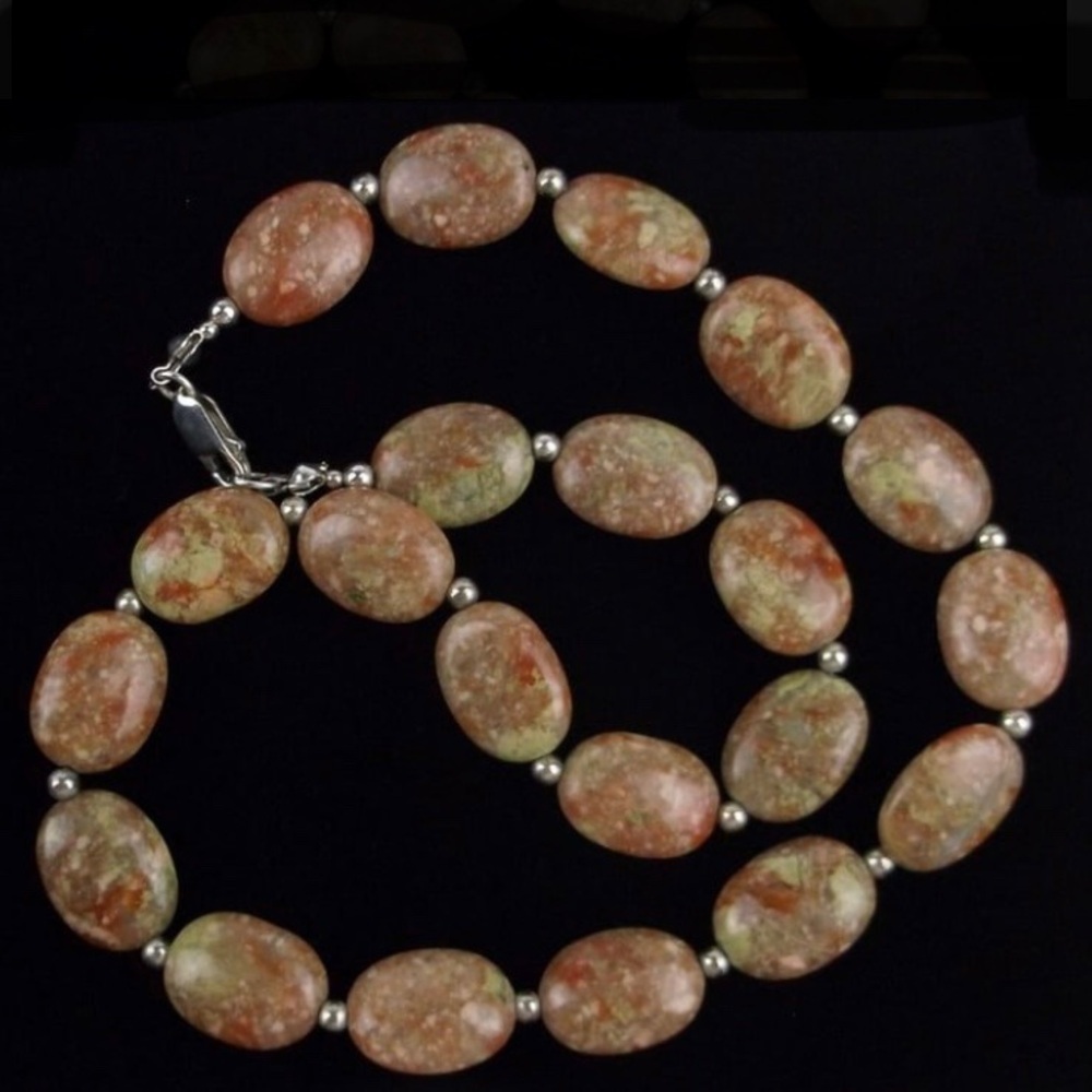 Vintage‎ Sterling Silver Gaspeite Necklace 16"